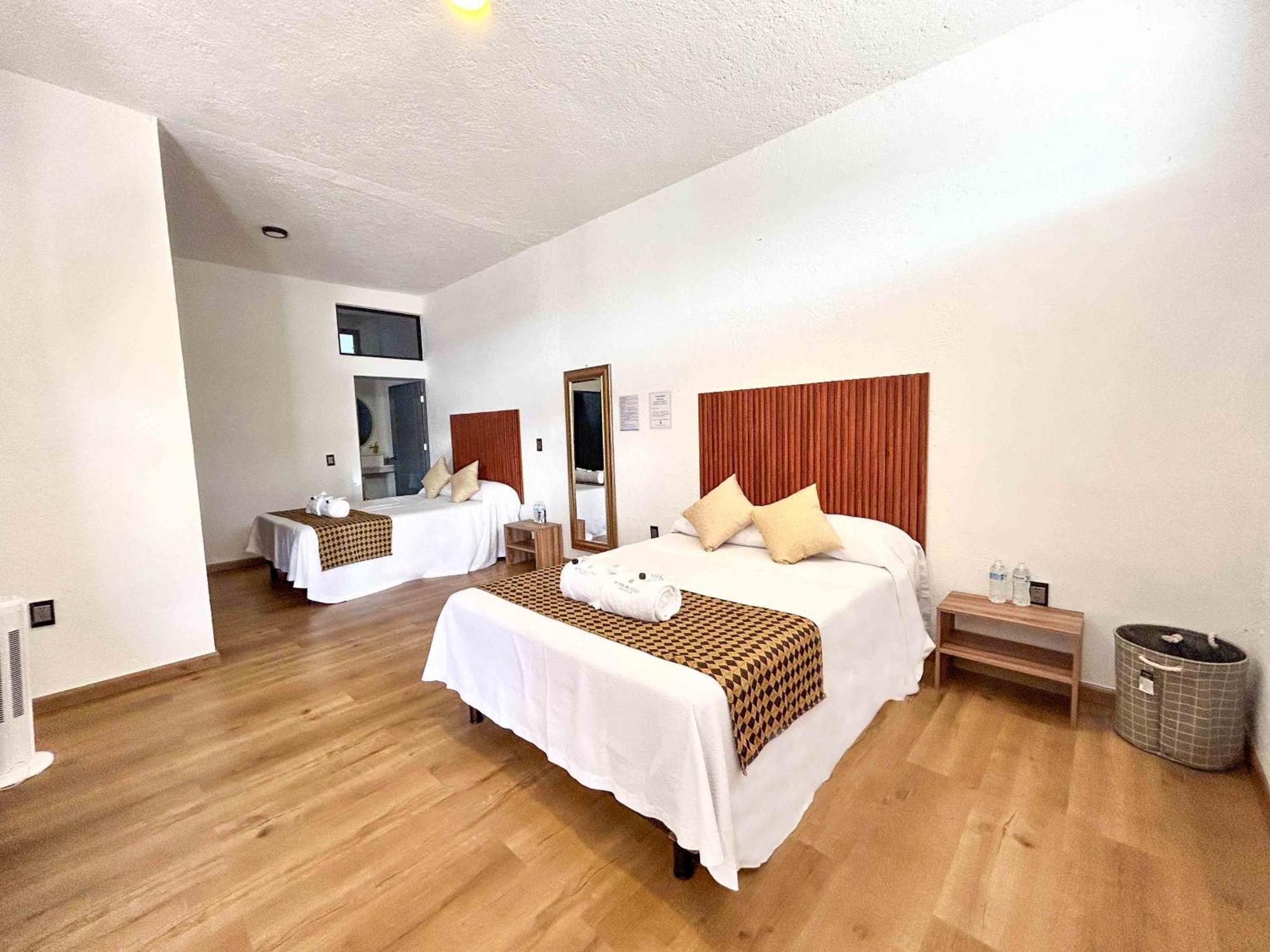 Punta Del Cielo Tepoztlan Hotel Buitenkant foto